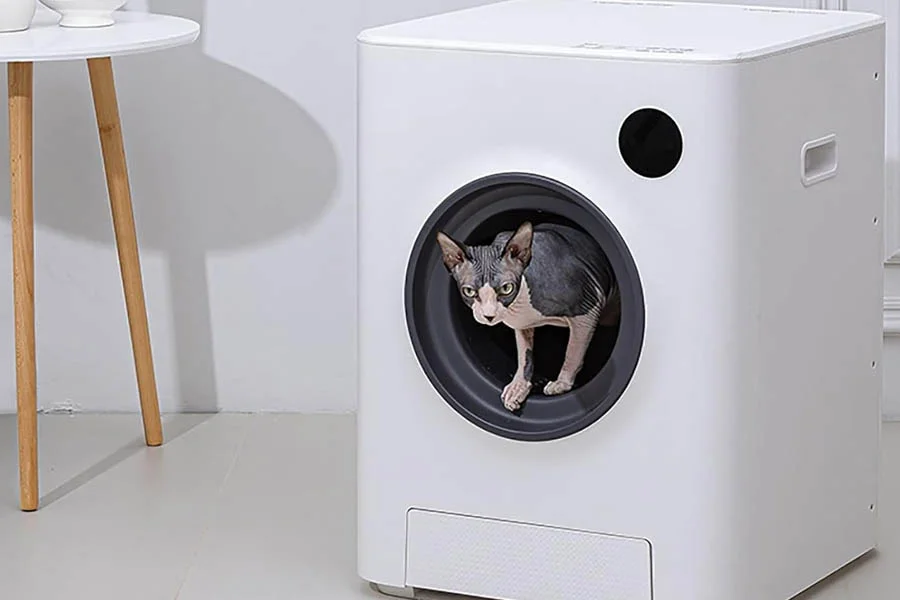 kitty litter box that cleans itself
